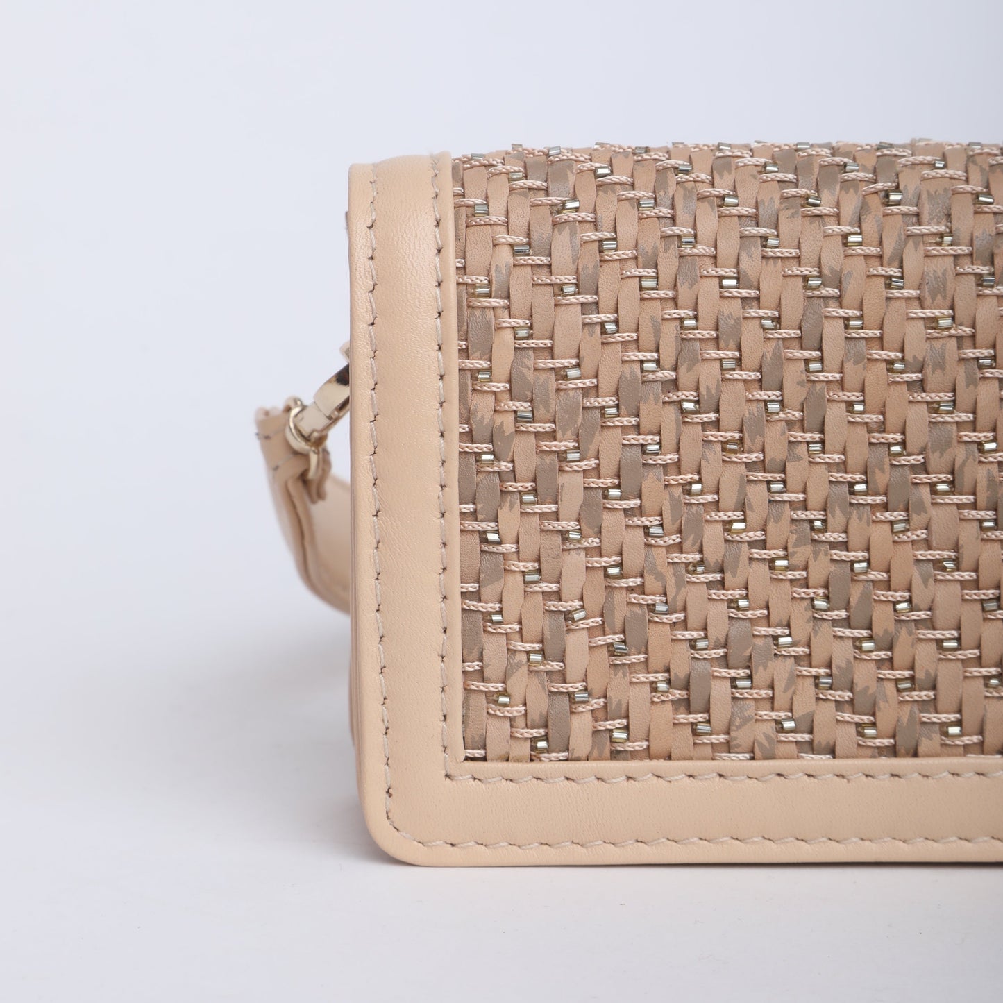 Heritage Elegance: Ethically Handcrafted Gift Box