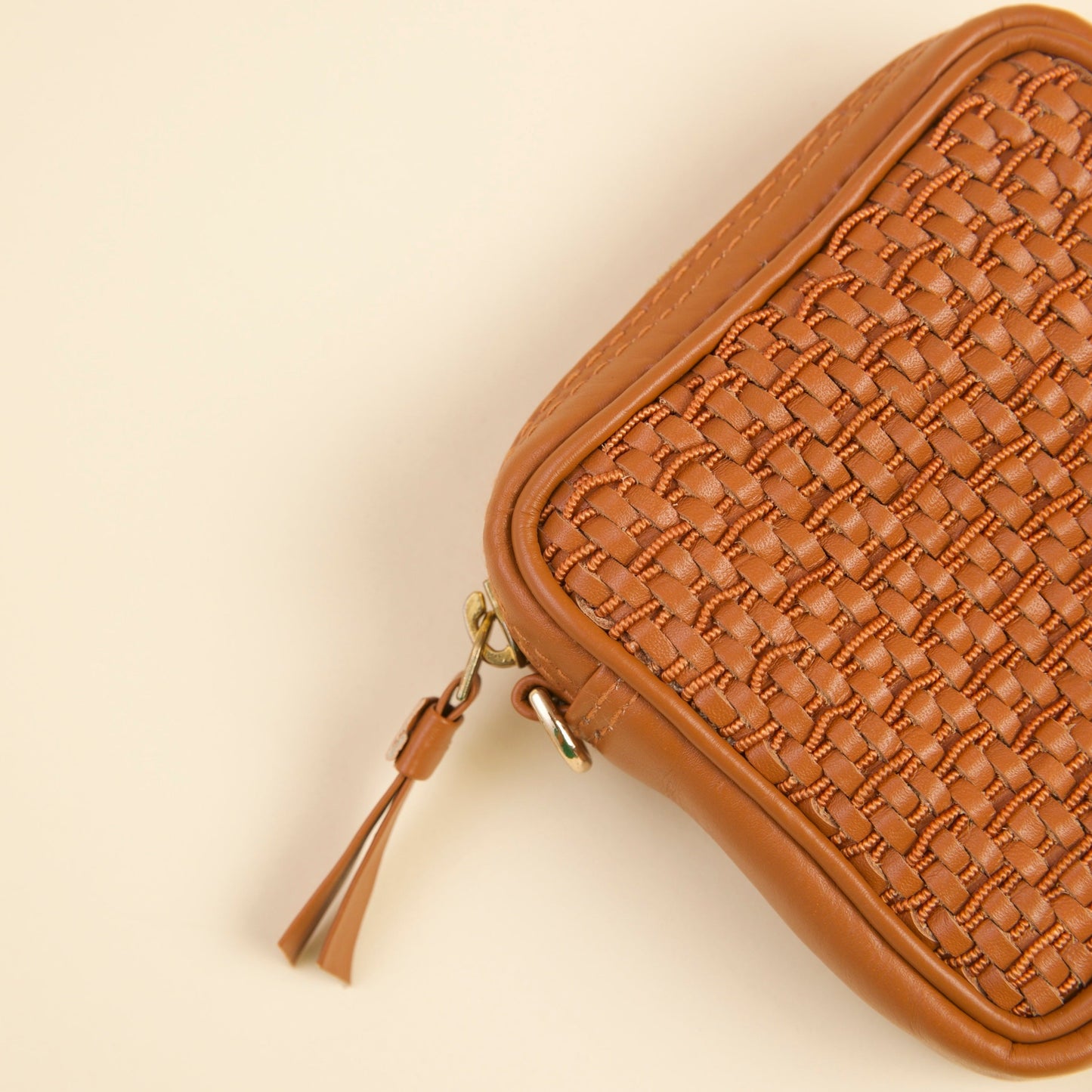 Artisan Legacy: Ethical Fashion Accessory Gift Box