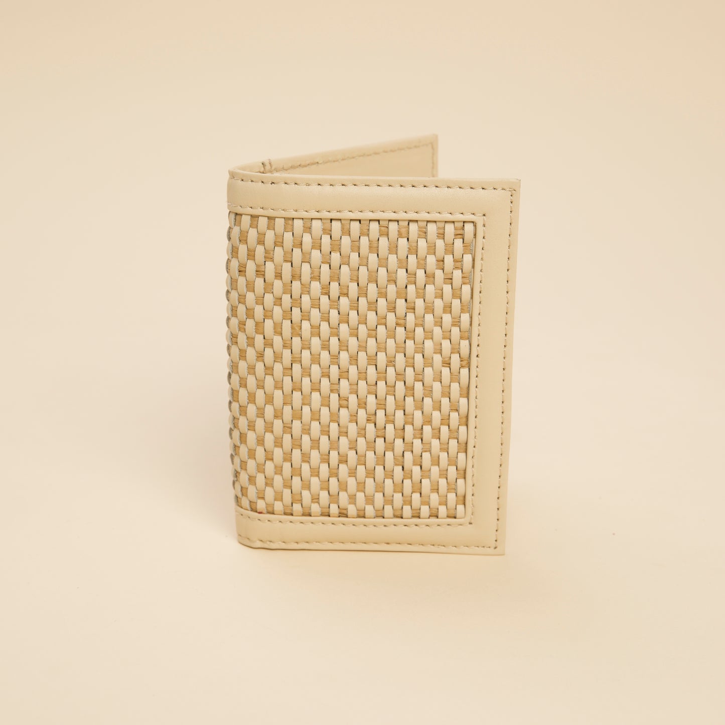 Wanderlust Collection: Travel Essentials (Off White)