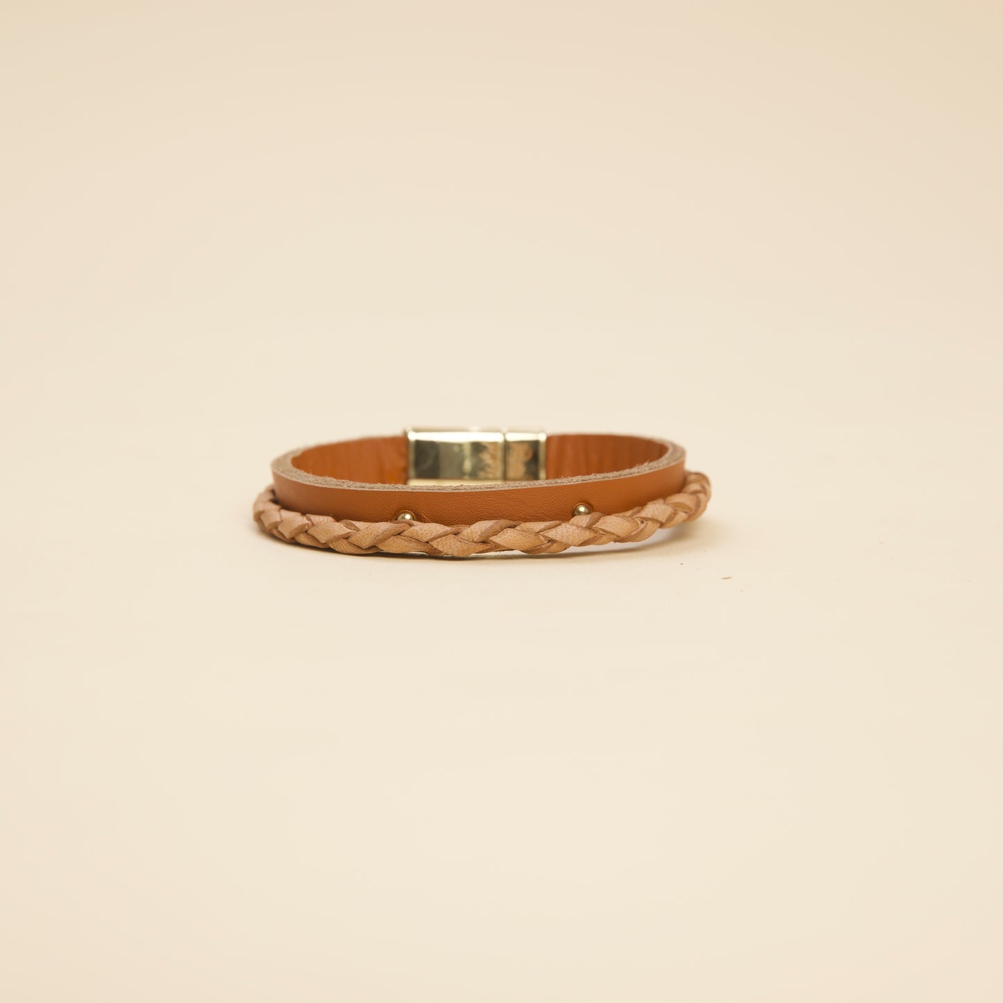 Artisan Legacy: Ethical Fashion Accessory Gift Box