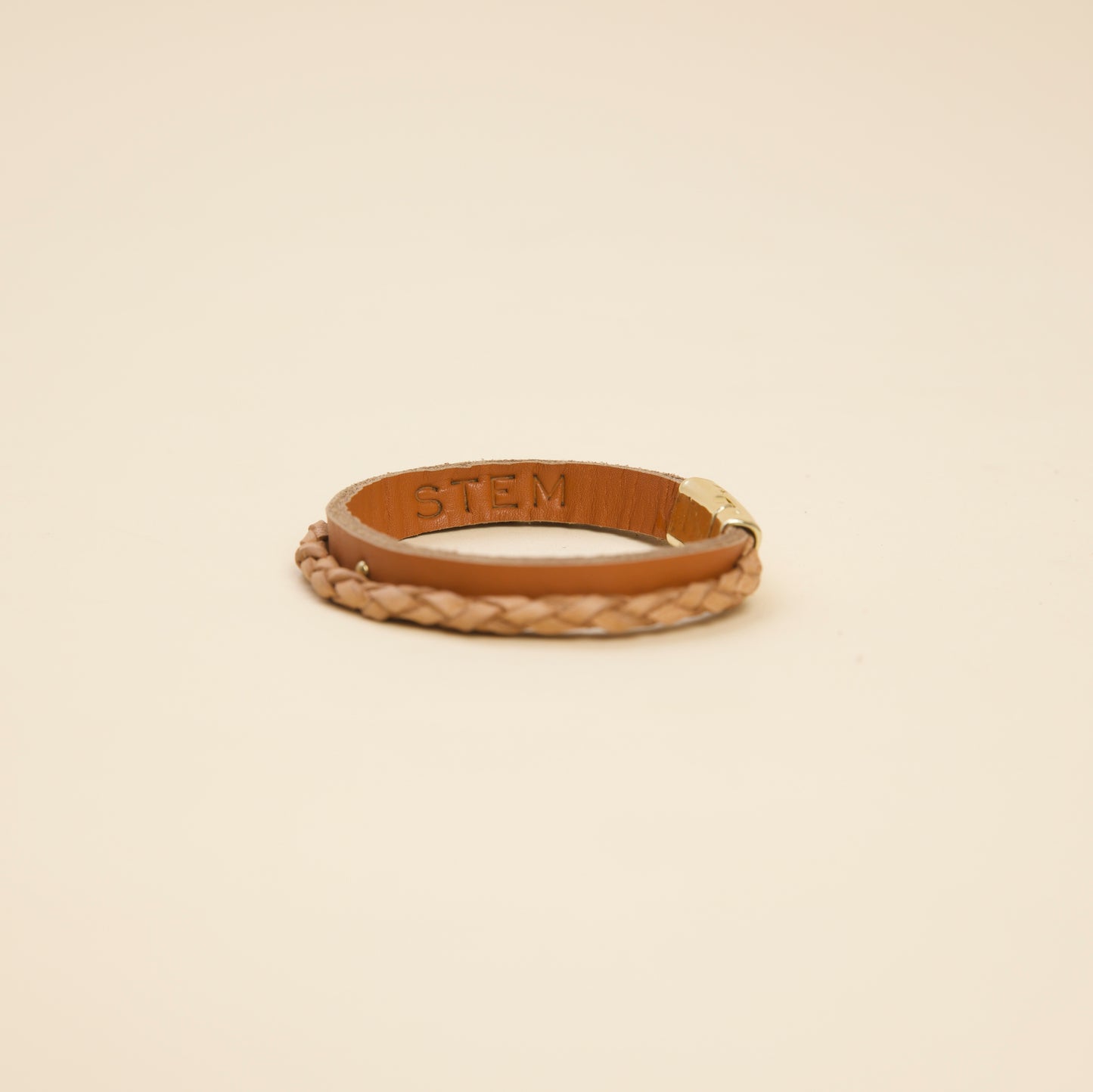 Artisan Legacy: Ethical Fashion Accessory Gift Box