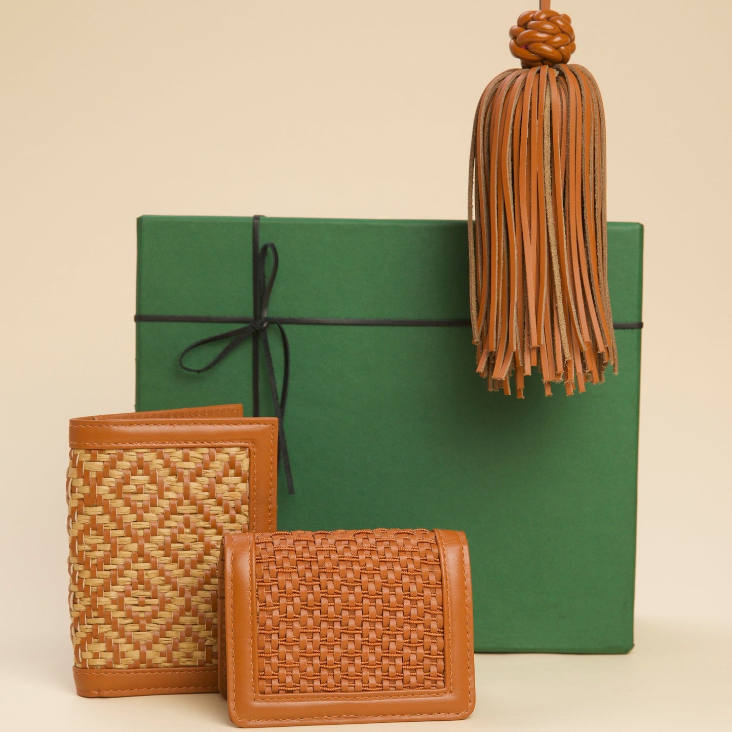 Wanderlust Collection: Travel Essentials (Tan)
