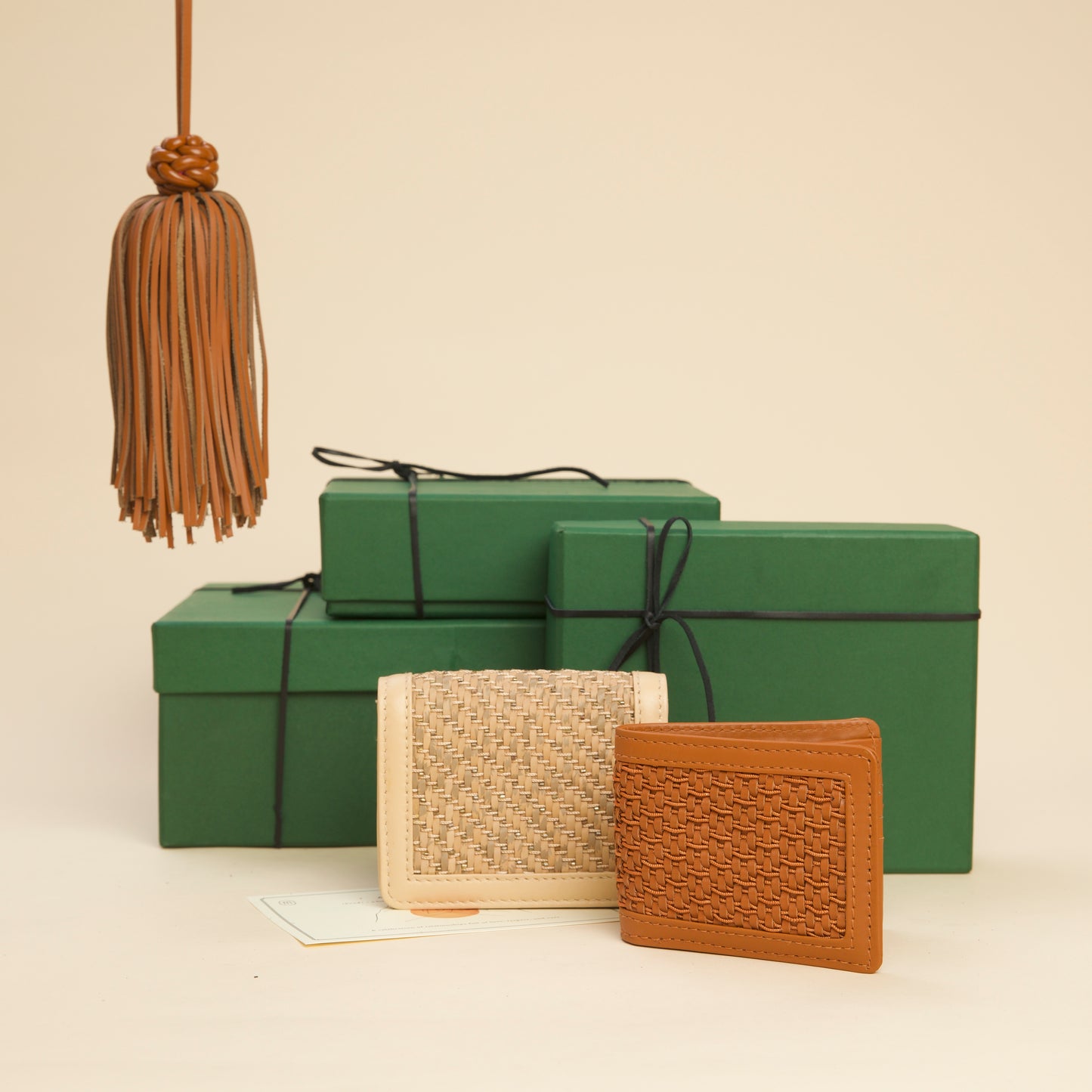 Heritage Elegance: Ethically Handcrafted Gift Box