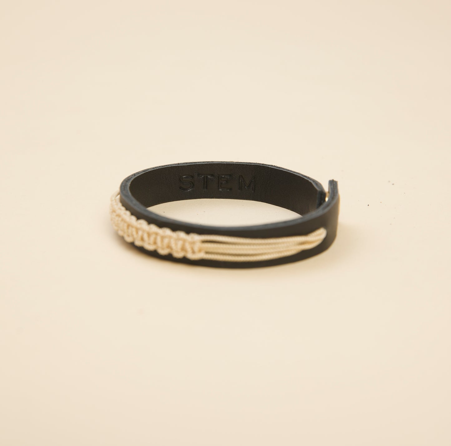 Luxe Loom: Ethical Leather Accessory Gift Box (Tan)
