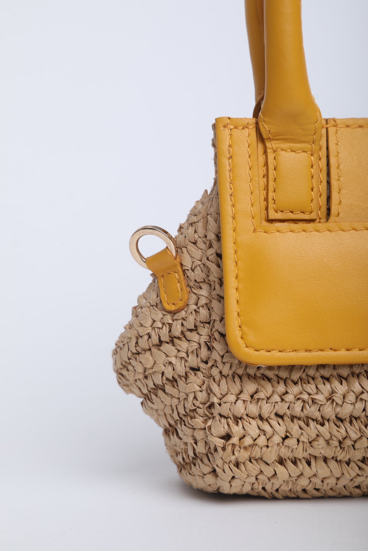 Apricity Hybrid Tiny (Raffia)